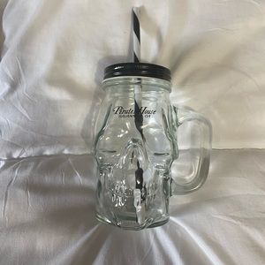 Skull glass